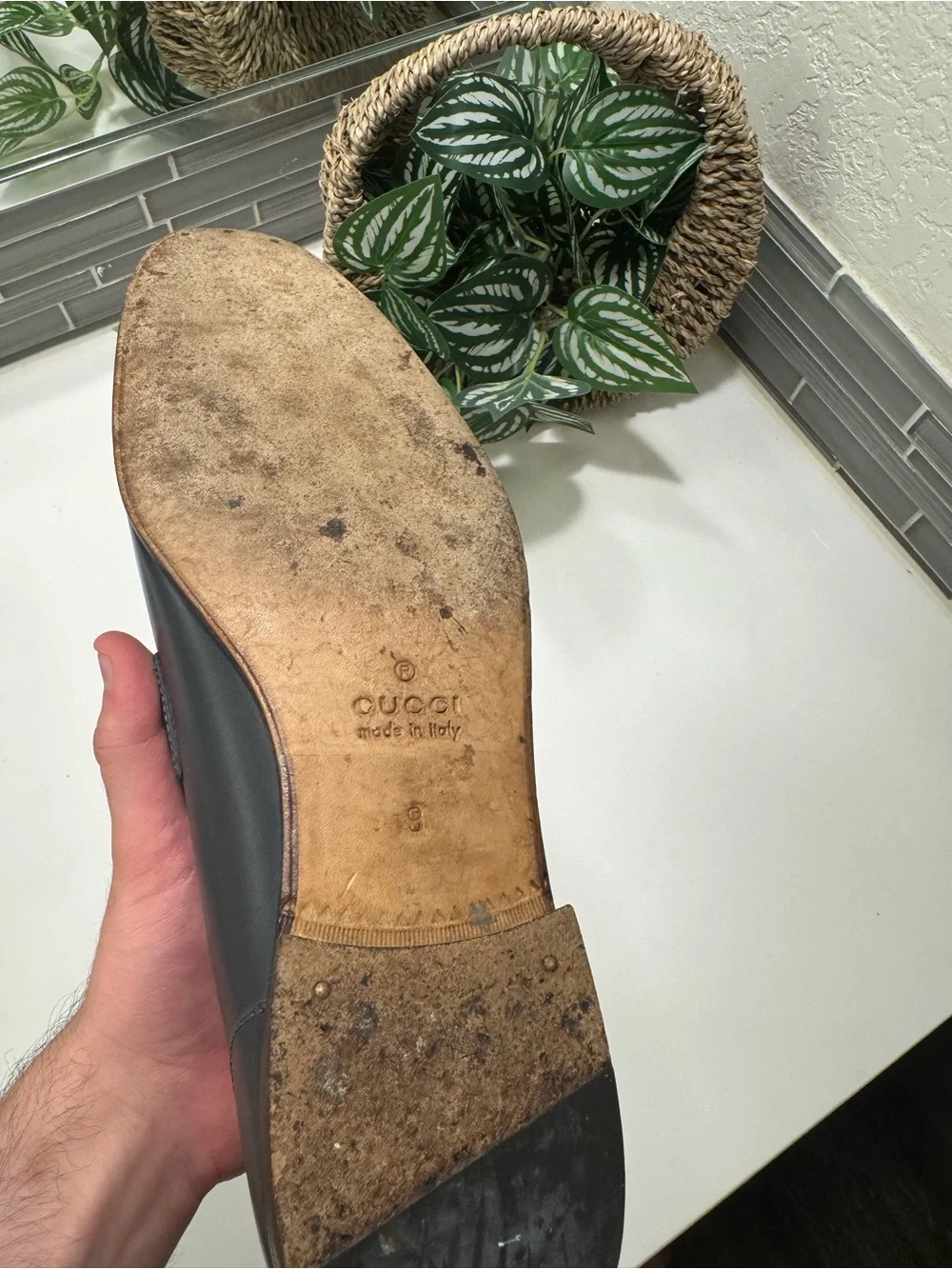 $1095 Gucci Gray Jordaan Horsebit Loafers